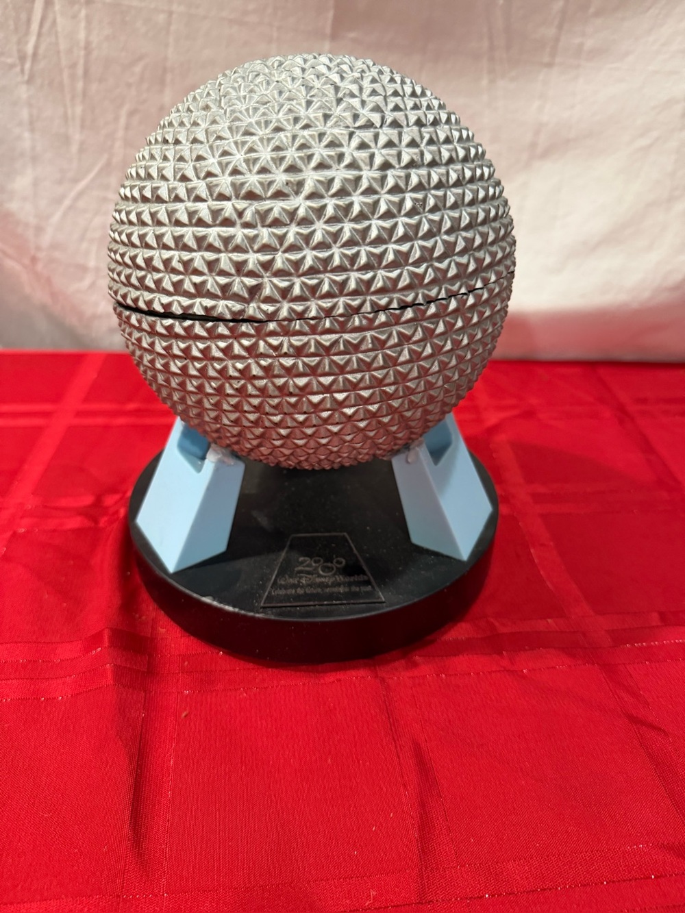 VINTAGE 2000 Walt Disney World EPCOT Spaceship Earth Geosphere Globe Model Stand